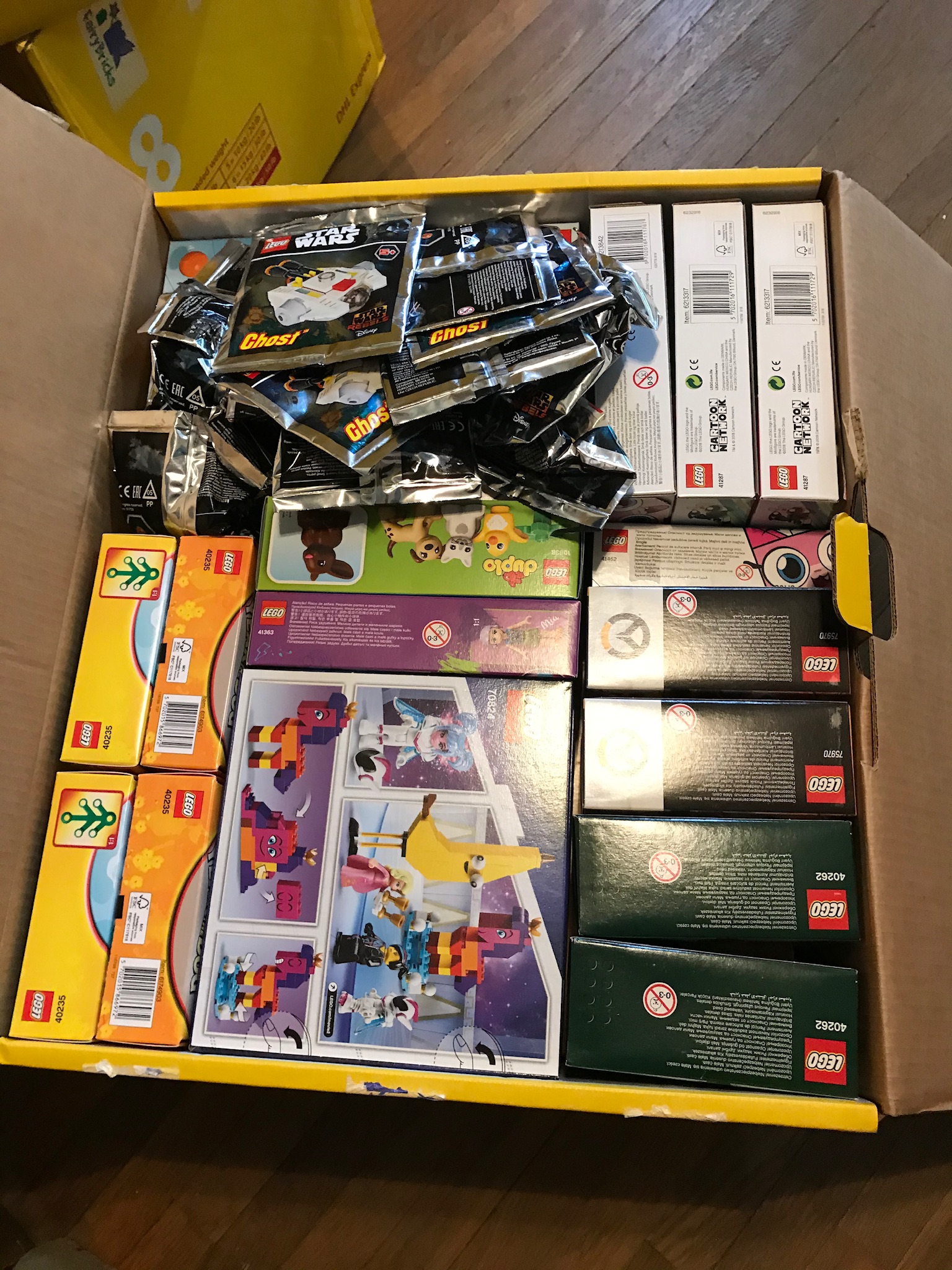 FairyBricks Donation St. Louis Children’s Hospital Gateway Lego